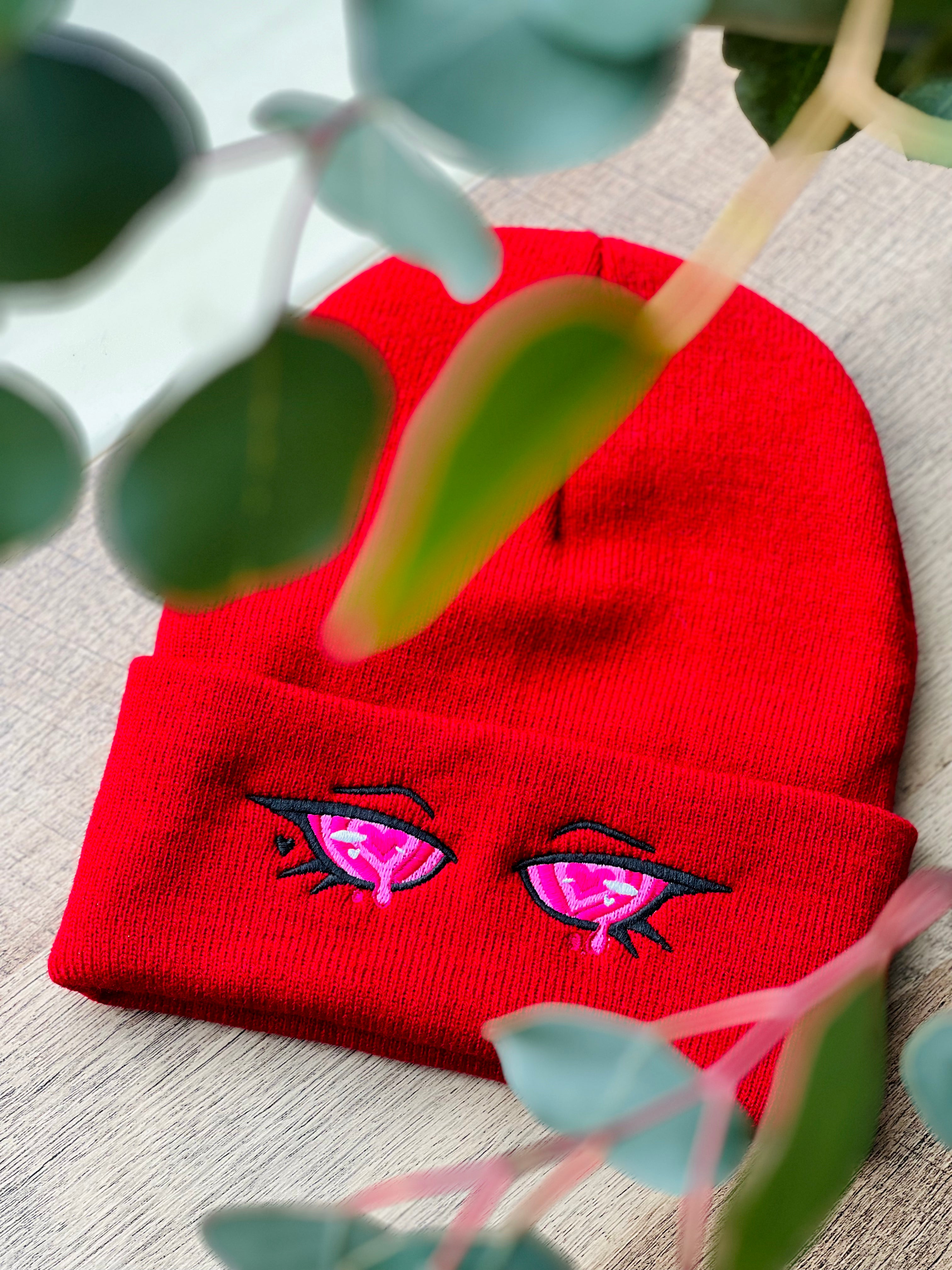 LOVESTRUCK Hypno eye beanies!