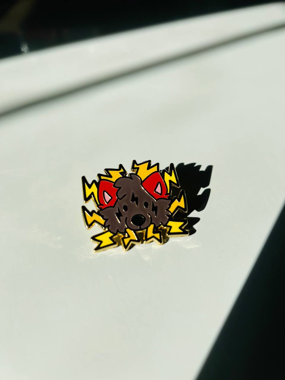 BOLTIE ZAPPY ENAMAL PIN!