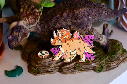 Triceratops Pin + Egg Mini Pin set